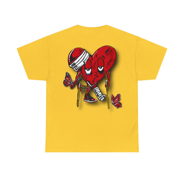 LOVE hurts butterfly ❤️‍🩹🦋 Unisex Heavy Cotton Tee